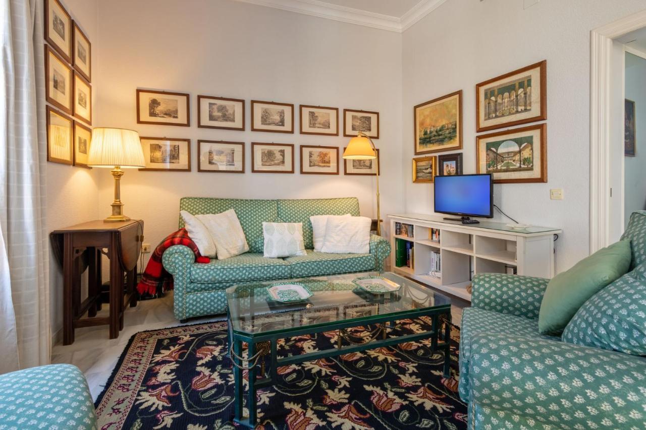 Holiday Apartment, 2 Pax, Historical Center Севилья Экстерьер фото