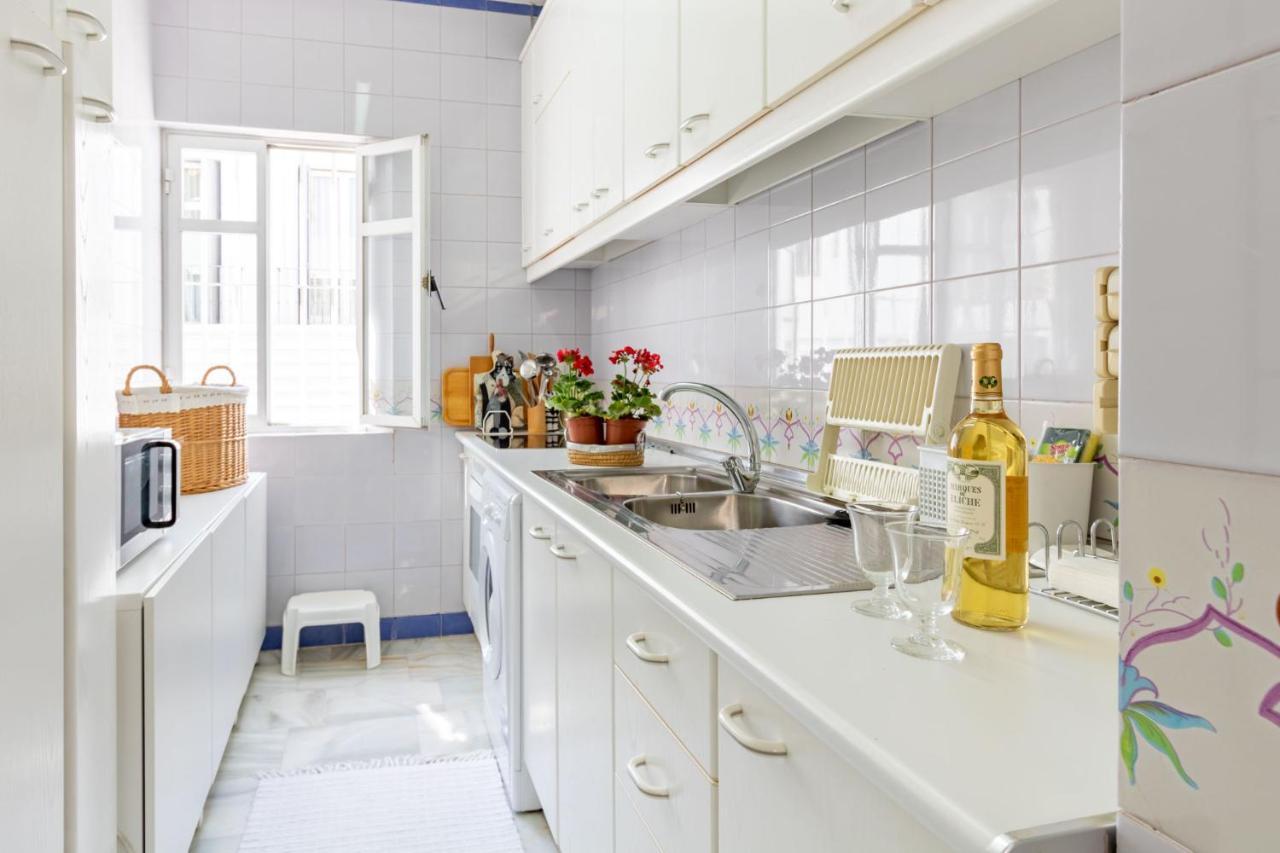 Holiday Apartment, 2 Pax, Historical Center Севилья Экстерьер фото